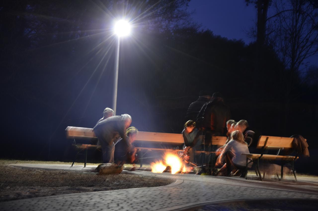 Rezydencja Nad Jeziorem Pestkownica Buitenkant foto